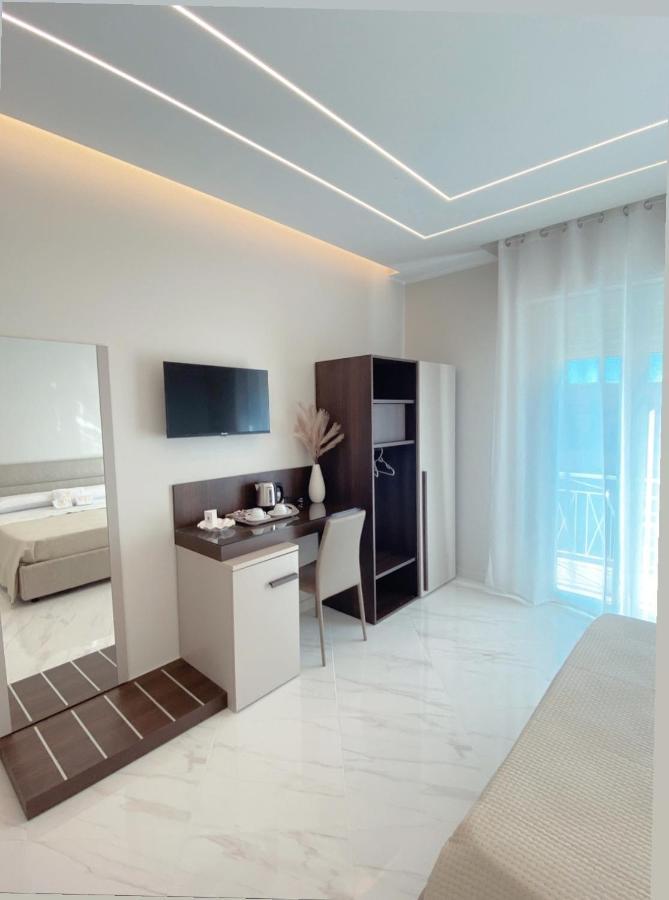 Meligrana Central Rooms Tropea Exterior foto