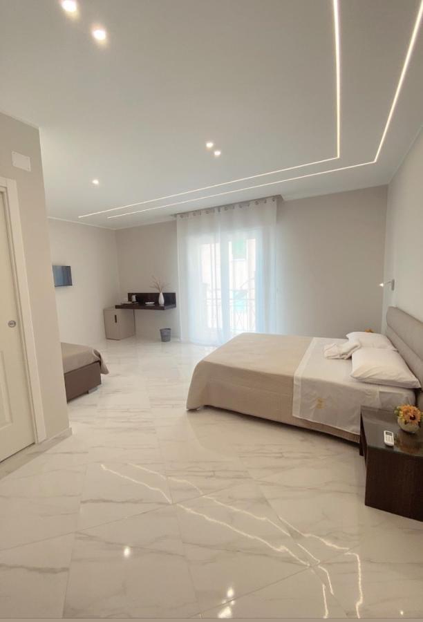 Meligrana Central Rooms Tropea Exterior foto